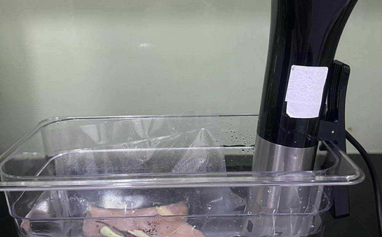 Máy Chân Không FFe